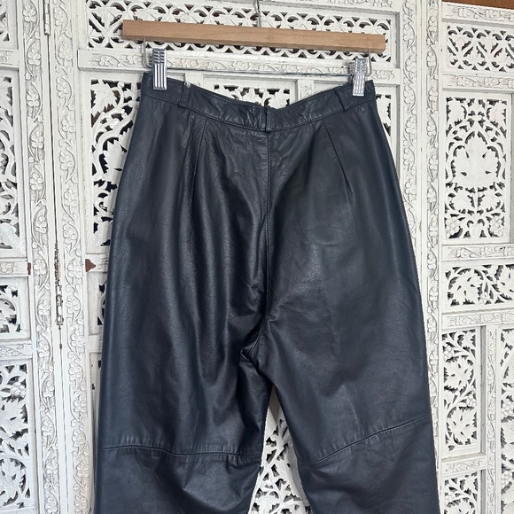 Vintage High Waisted Black Leather Grunge Motorcycle Biker Pants Sz Small - Picture 7 of 10